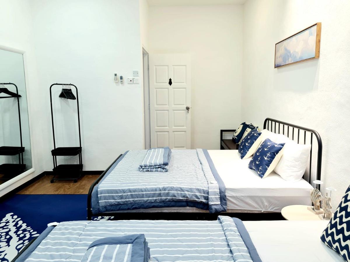 527 Beachhouse L 5 Bedroom With Swimming Pool - 3Min Walk To The Beach 탄중붕가 외부 사진