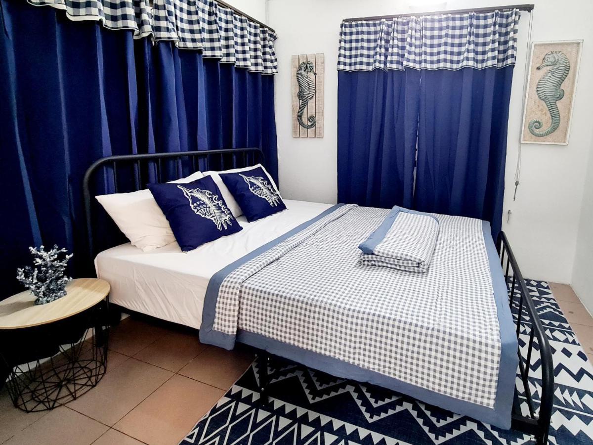 527 Beachhouse L 5 Bedroom With Swimming Pool - 3Min Walk To The Beach 탄중붕가 외부 사진