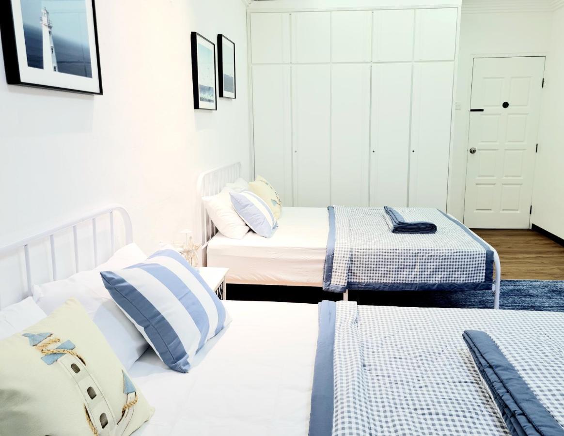 527 Beachhouse L 5 Bedroom With Swimming Pool - 3Min Walk To The Beach 탄중붕가 외부 사진