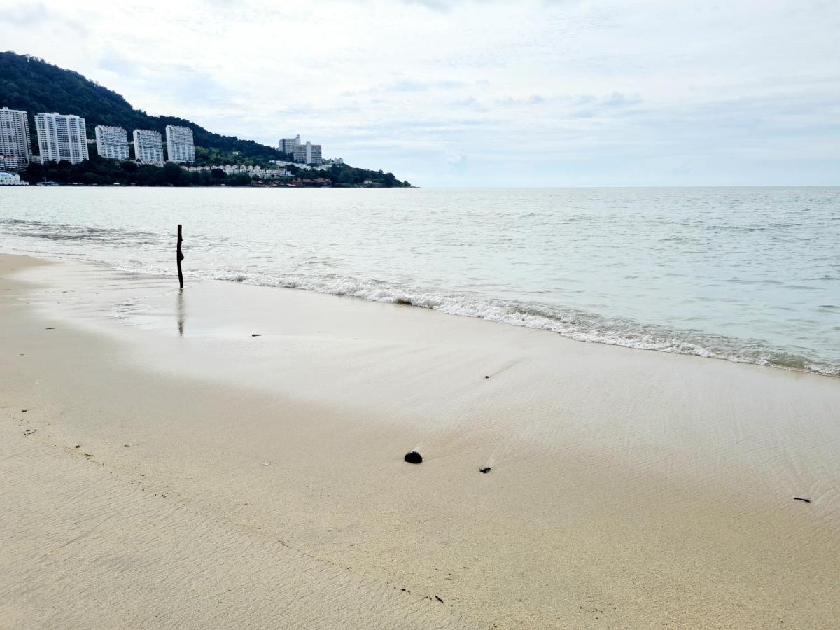 527 Beachhouse L 5 Bedroom With Swimming Pool - 3Min Walk To The Beach 탄중붕가 외부 사진
